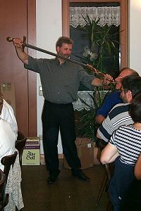 ein schöner alter Degen