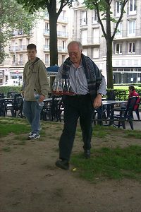 Herbert etwas vorsichtig..