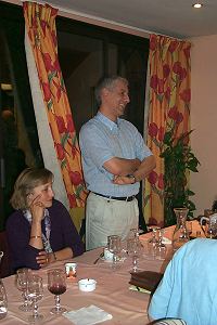 Mr. Leroy hält eine Rede